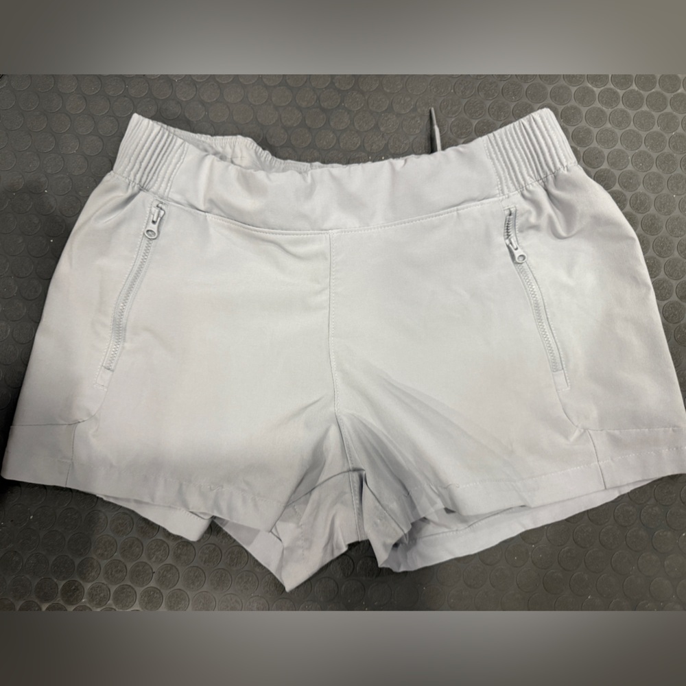 Columbia Light Gray Sports Shorts